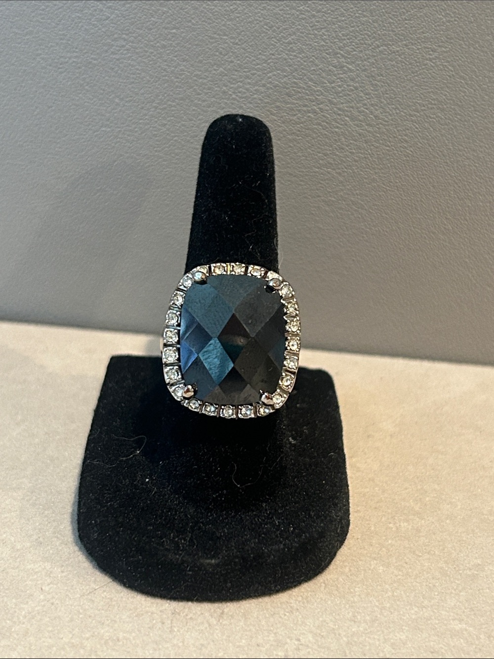 Black Crystal Halo Cocktail Ring - Brand Unspecified